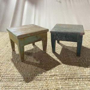 28A5 krukjes, bijzettafeltjes India teakhout